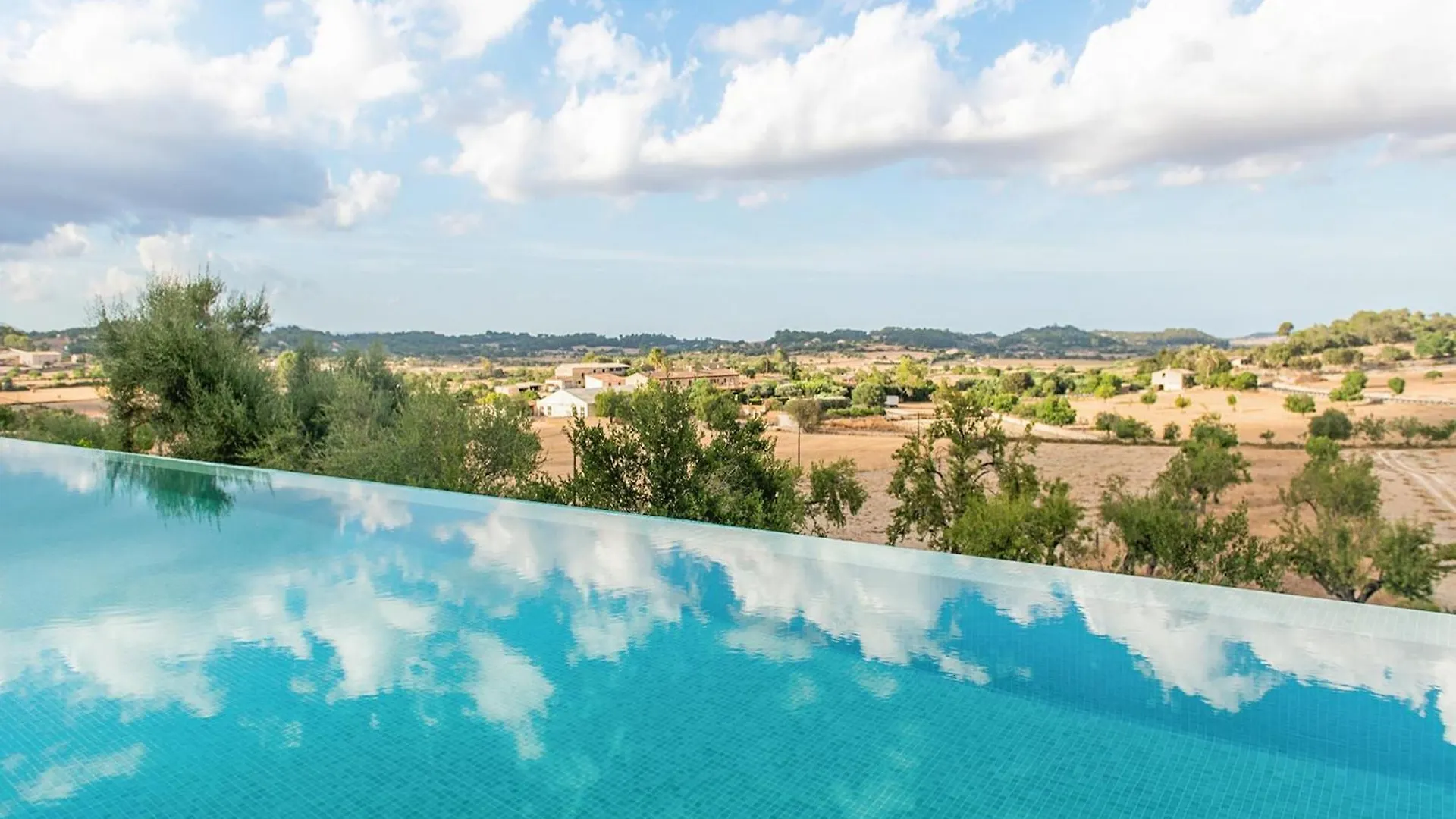 Villa Holiday Home In In Son Serra De Marina Lloret de Vistalegre