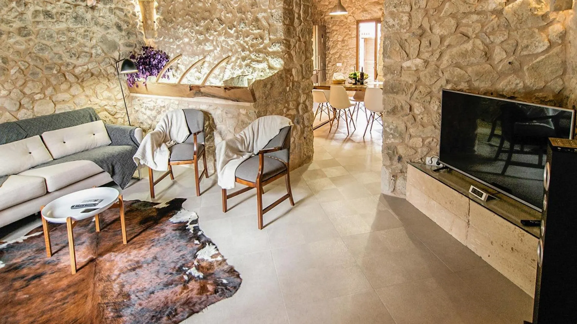 Villa Holiday Home In In Son Serra De Marina Lloret de Vistalegre